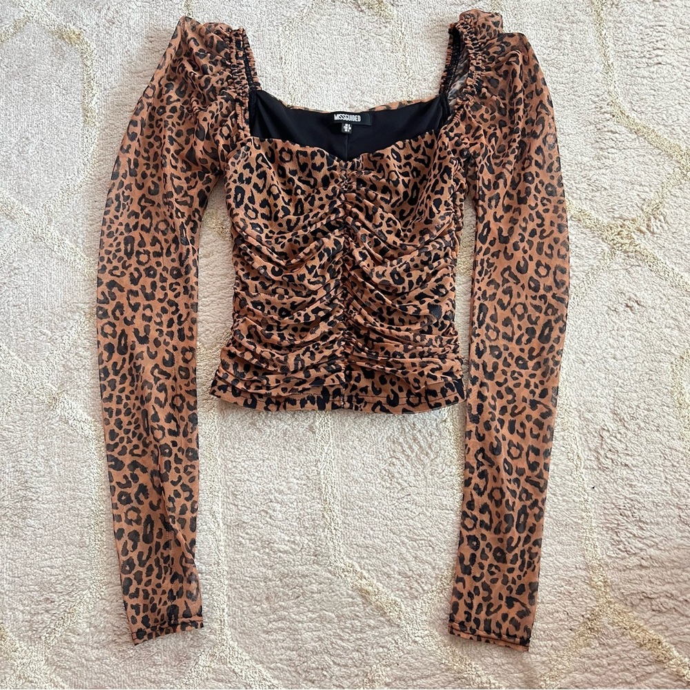 Missguided Ruched Leopard Print Long Sleeve Top
